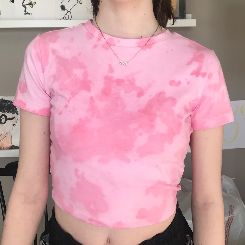 SUGAR TIED PASTEL PINK TIE DYE CROPPED TEE